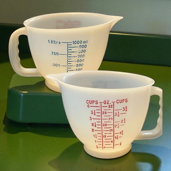 Tupperware Mix N Store Measuring Bowl 4 Cups Pitcher 32 oz 1 Liter 1288 Vintage - Picture 5 of 9